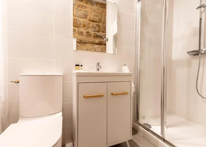 Des Hirondelles فندق مبيت وإفطار