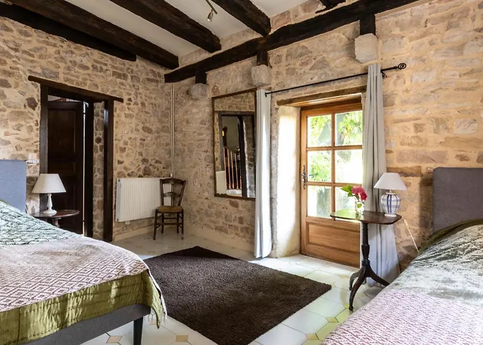 Des Hirondelles فندق مبيت وإفطار 3*