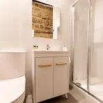 Des Hirondelles Bed & Breakfast