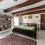 Bed & Breakfast Des Hirondelles Puycelci